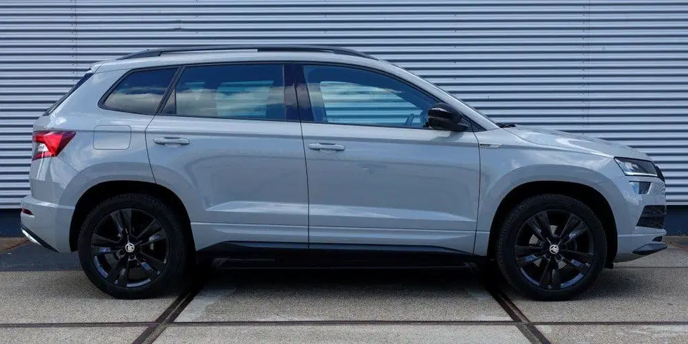 Skoda Karoq 1.5 TSi ACT DSG7 Sportline Business I NL-A uit 2020, foto 3