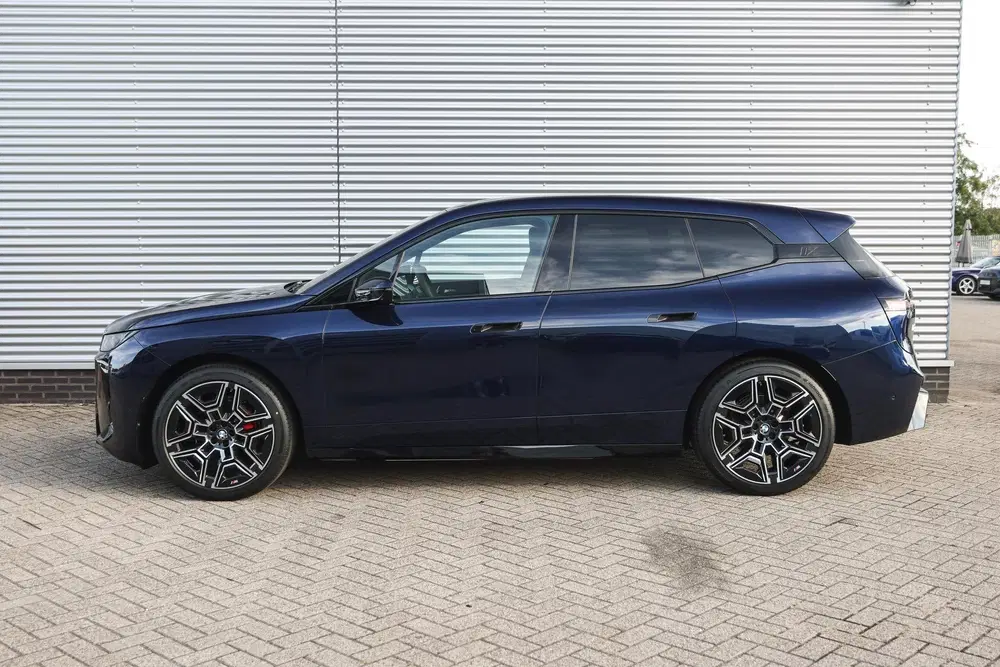 BMW iX xDrive45 M Sport uit 2026, foto 7
