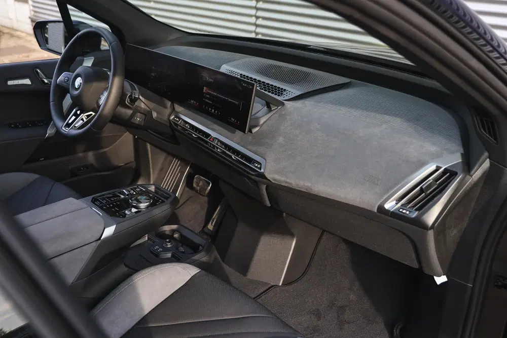 BMW iX xDrive45 M Sport uit 2026, foto 9
