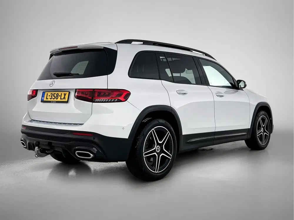 Mercedes-Benz GLB 200 AMG Nightpakket uit 2021, foto 2