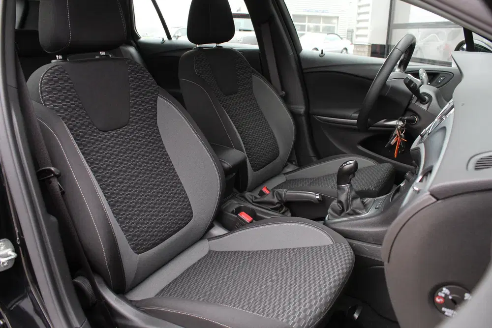 Opel Astra 1.2 Edition uit 2021, foto 10