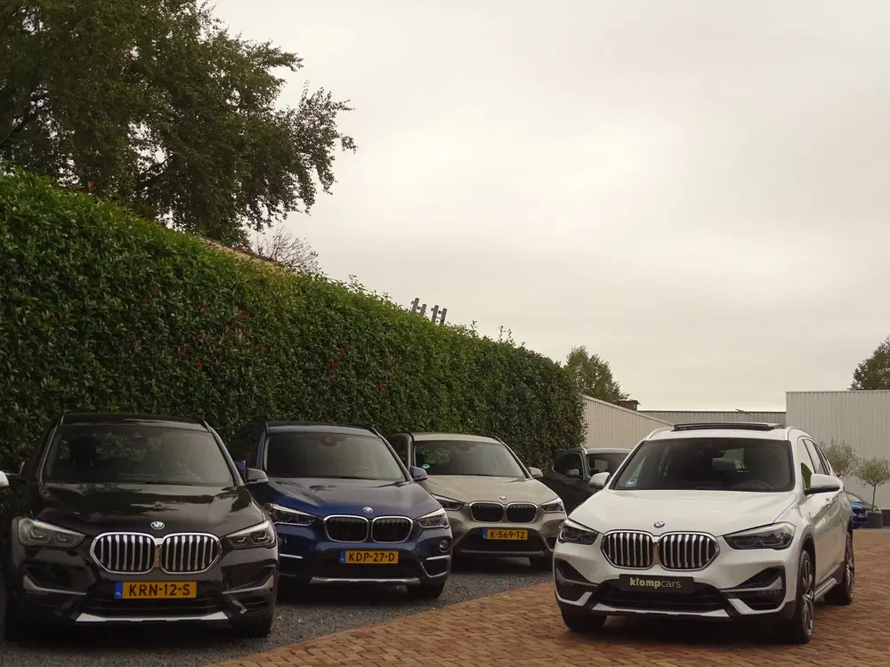BMW X1 xDrive25i uit 2021, foto 15