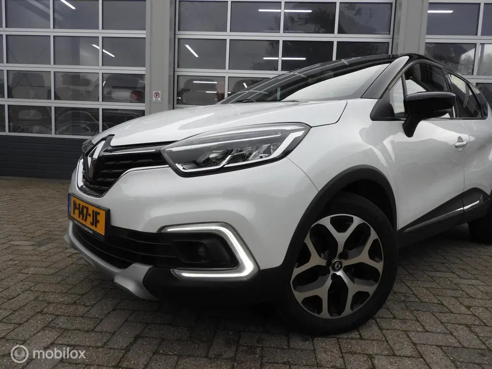 Renault Captur 1.3 TCe 150 PK uit 2019, foto 2