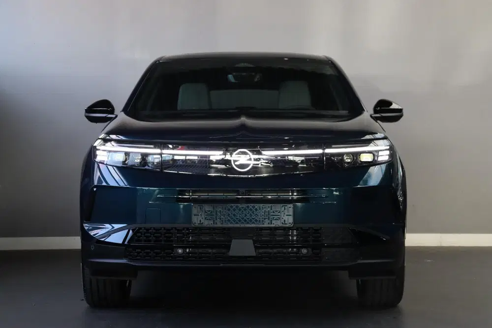Opel Grandland 1.2 Turbo Hybrid Business Edition Panorama uit 2026, foto 2