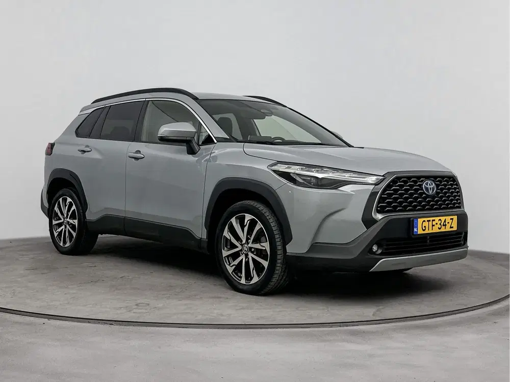 Toyota Corolla Cross Hybrid 200 Dynamic Limited uit 2022, foto 12