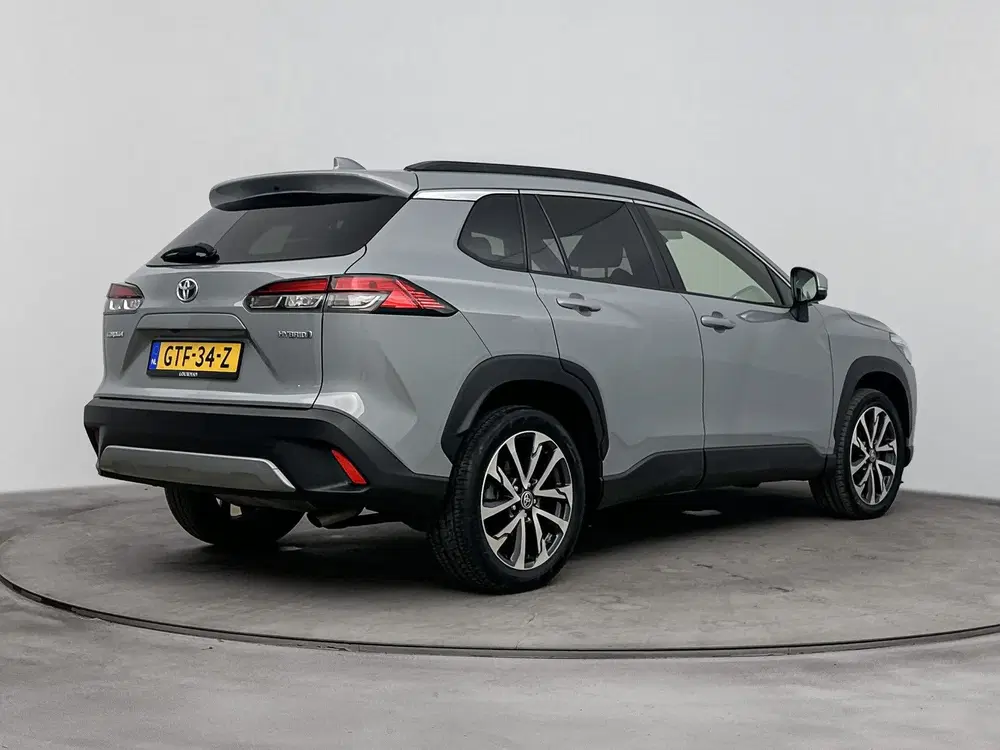 Toyota Corolla Cross Hybrid 200 Dynamic Limited uit 2022, foto 2