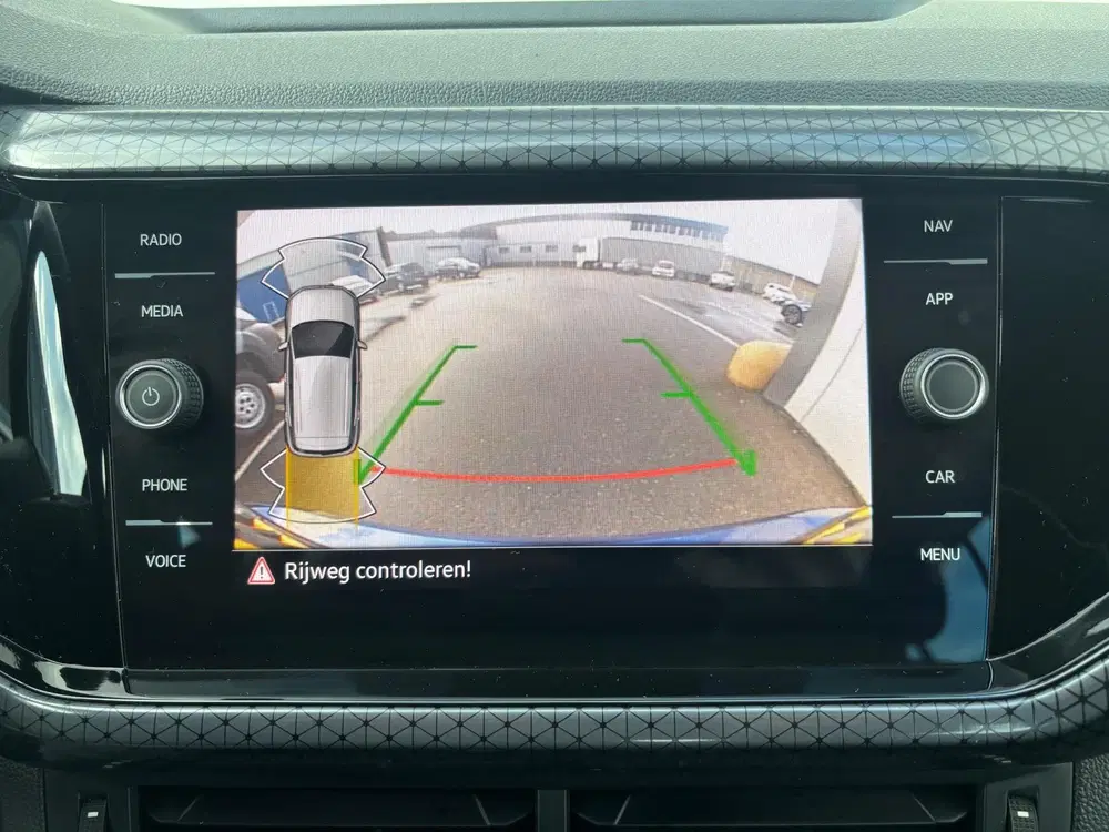 Volkswagen T-Cross 1.0 TSI (110 pk) Style automaat uit 2023, foto 10