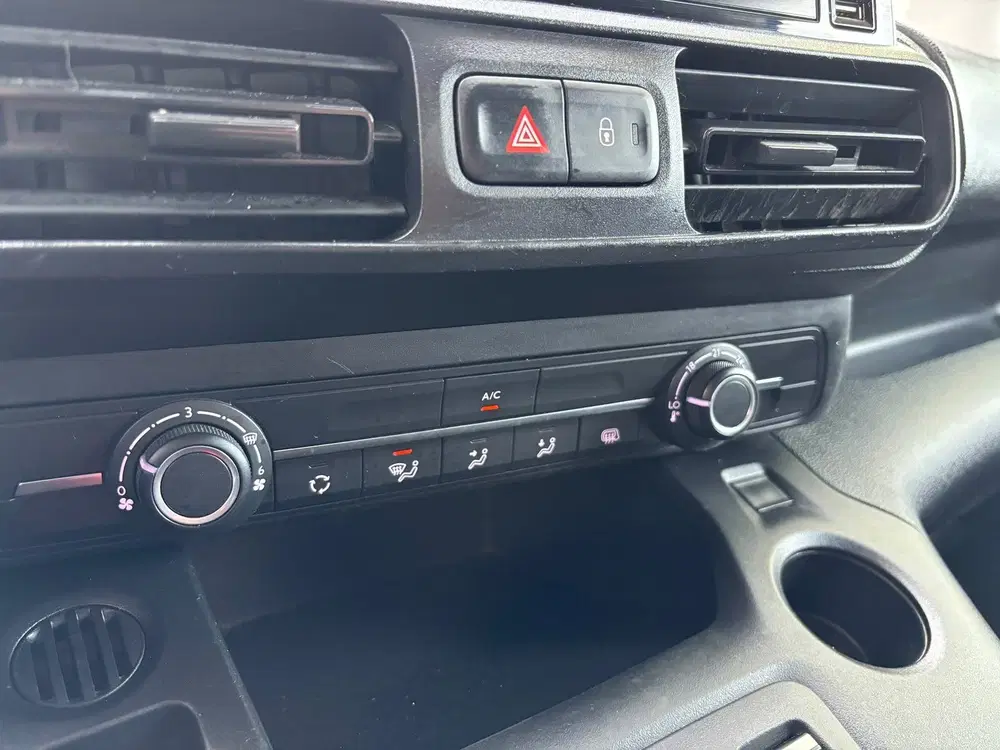 Toyota Proace City 1.5 D-4D Live Long uit 2024, foto 15