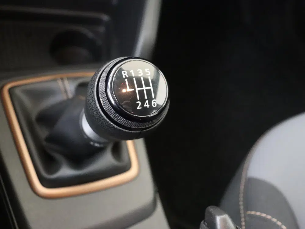 Dacia Duster 1.0 TCe 100 ECO-G Extreme uit 2024, foto 15