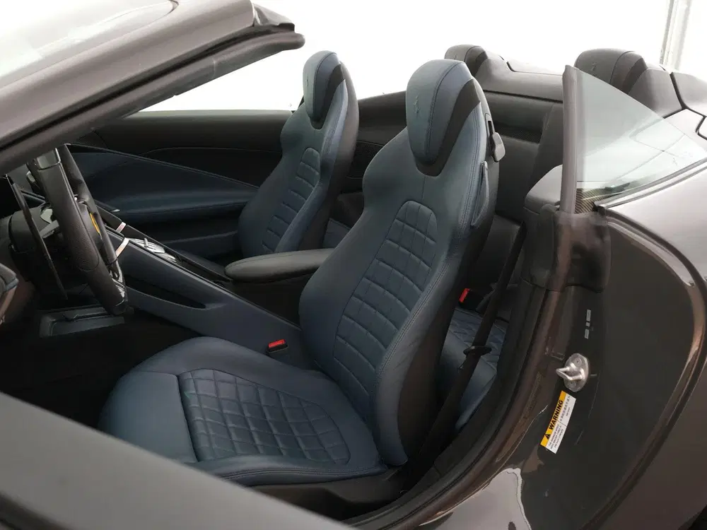 Ferrari Roma 3.9 V8 uit 2024, foto 11