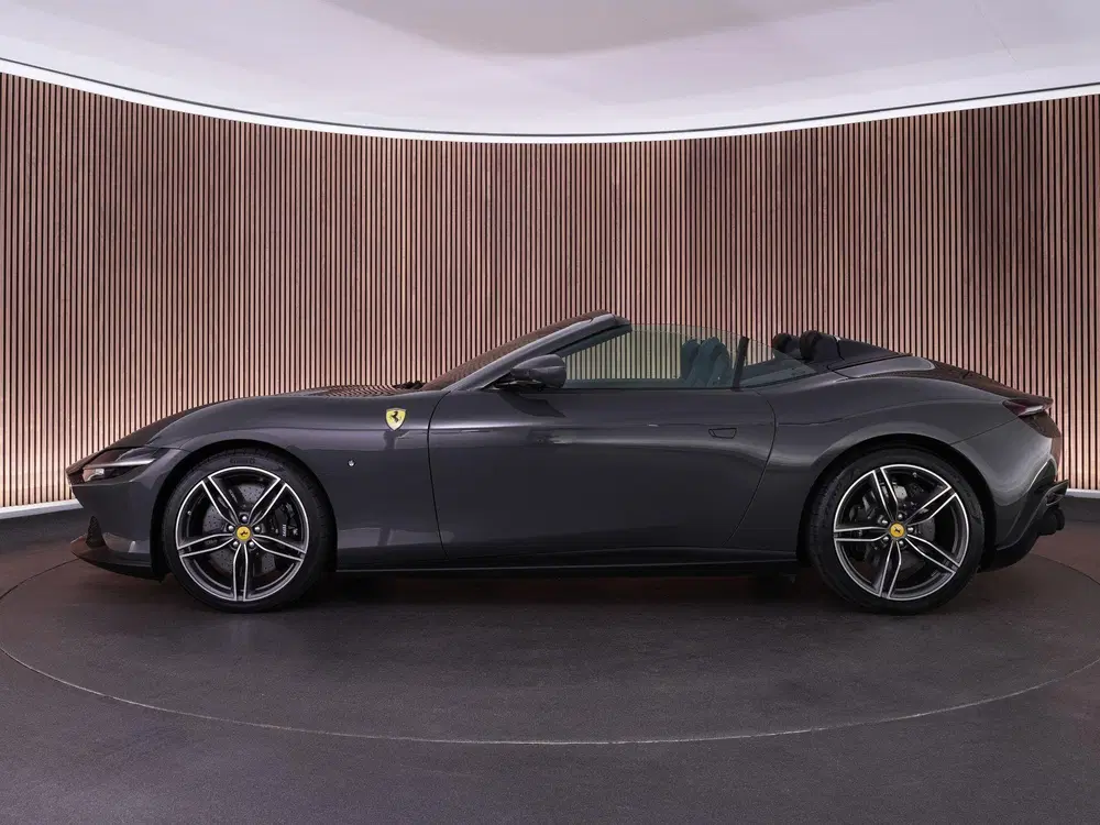 Ferrari Roma 3.9 V8 uit 2024, foto 12
