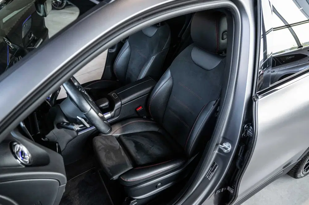 Mercedes-Benz GLA 250 e AMG Line PANO uit 2021, foto 6