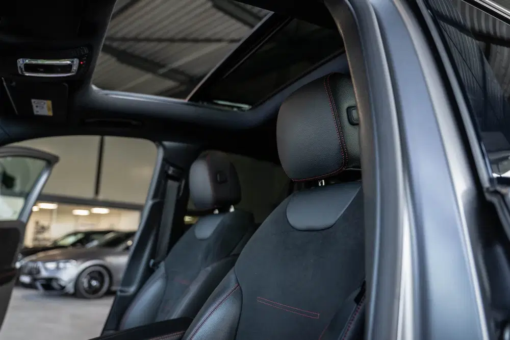 Mercedes-Benz GLA 250 e AMG Line PANO uit 2021, foto 7