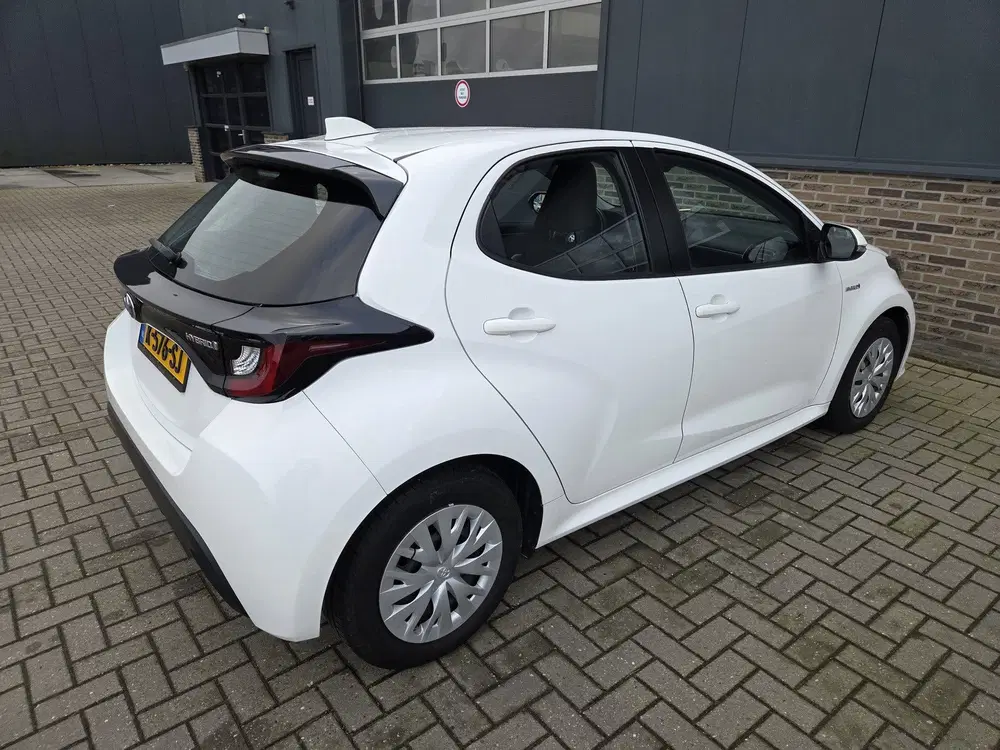 Toyota Yaris 1.5 Hybrid Active (bj 2021 uit 2021, foto 11