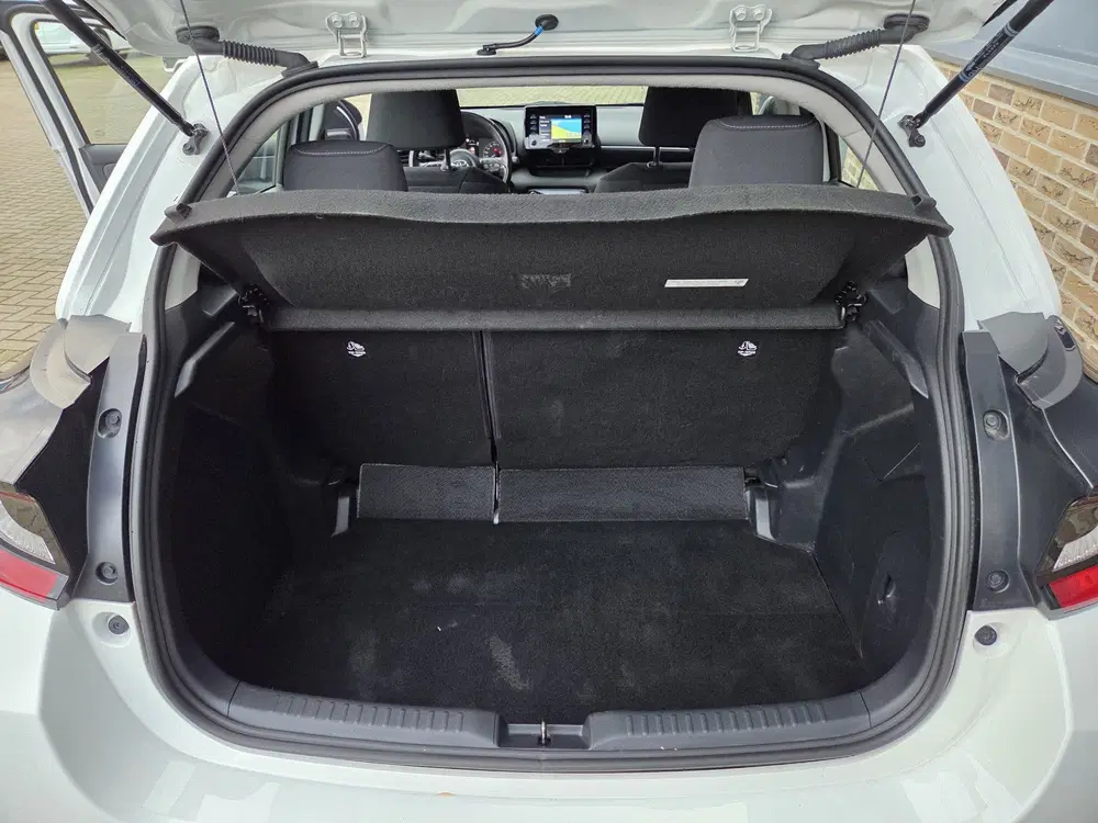 Toyota Yaris 1.5 Hybrid Active (bj 2021 uit 2021, foto 14