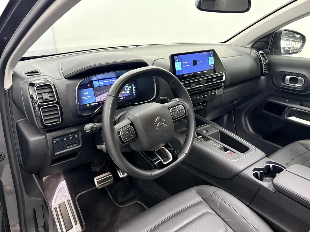 Citroën C5 Aircross Citroen C5 Aircross 1.6 Plug-in Hybrid 225 uit 2023, foto 11