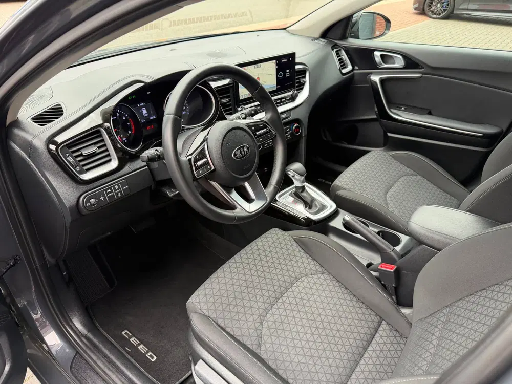 Kia Ceed 1.5 T-GDi Automaat LED Camera Lane Carplay uit 2022, foto 14