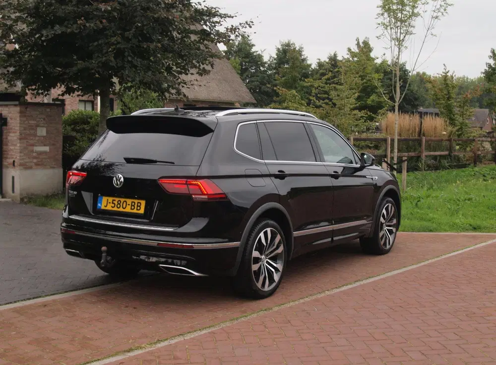 Volkswagen Tiguan Allspace 1.5 TSI Highline Business R 7p. uit 2020, foto 10