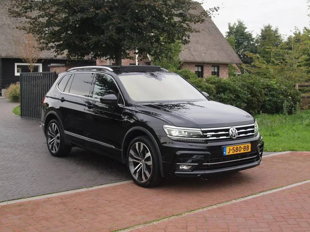 Volkswagen Tiguan Allspace 1.5 TSI Highline Business R 7p. uit 2020, foto 4