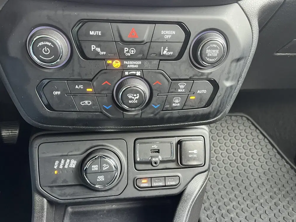 Jeep Renegade 4xe 240 Plug-in Hybrid Electric S Aut uit 2022, foto 10