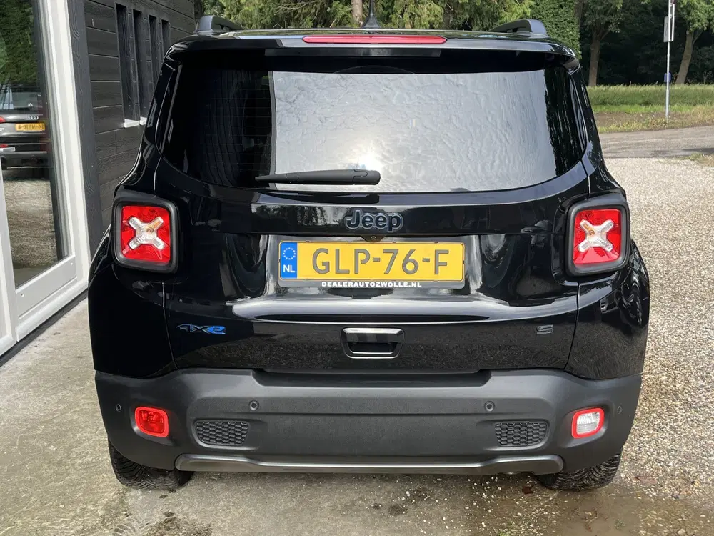 Jeep Renegade 4xe 240 Plug-in Hybrid Electric S Aut uit 2022, foto 14