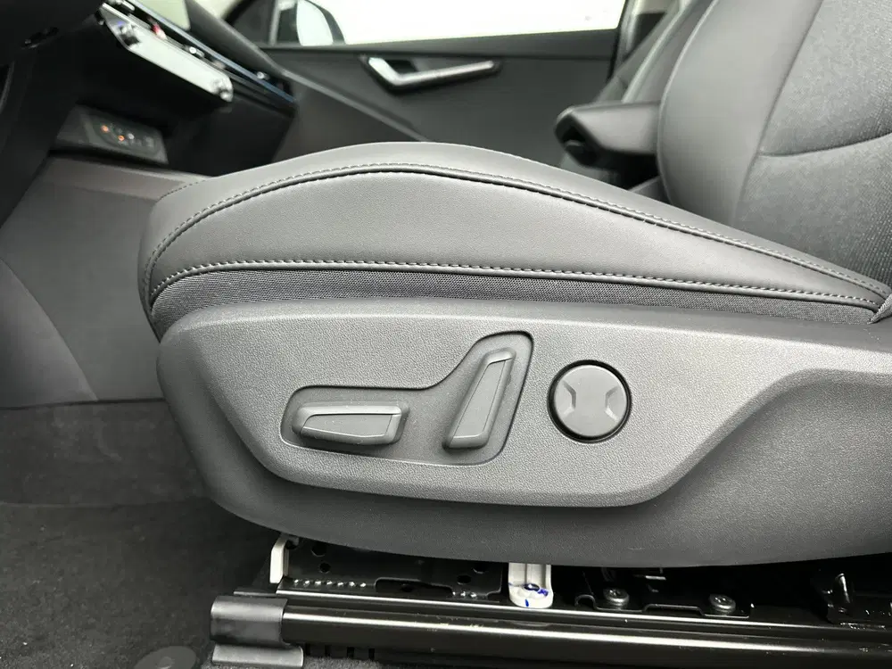 Kia Niro 1.6 GDi Hybrid Dynamicplus Line uit 2026, foto 12