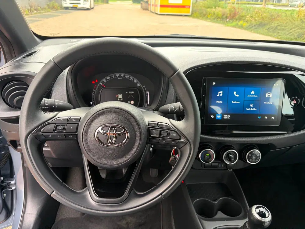 Toyota Aygo X 1.0 VVT-i MT Play uit 2024, foto 9