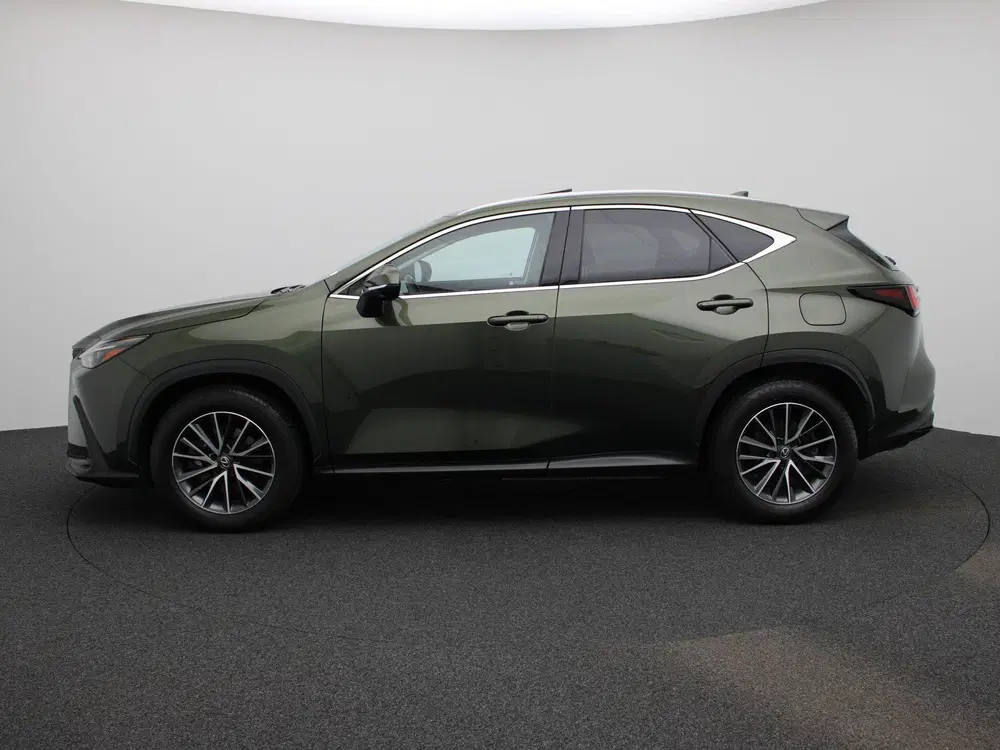 Lexus NX 450h+ AWD Luxury Line uit 2023, foto 4