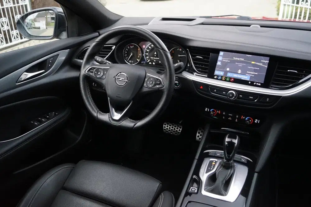 Opel Insignia Sport 2.0 Turbo Ultimate Autom Leder Spo uit 2020, foto 3