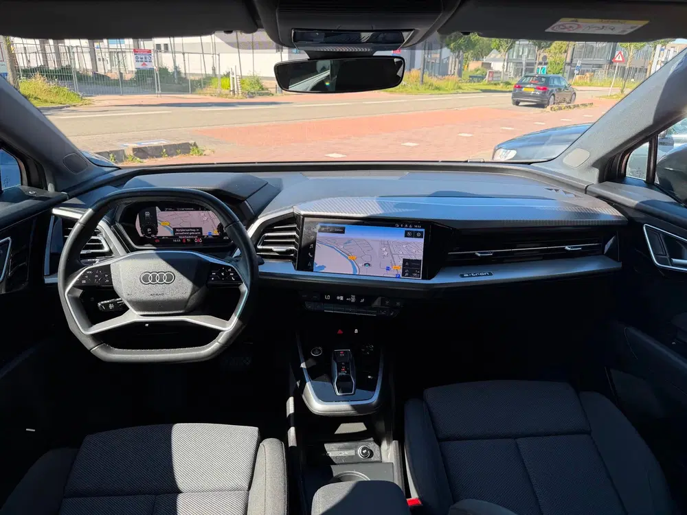 Audi Q4 e-tron 35 Advanced edition 55 kWh AUT uit 2023, foto 2
