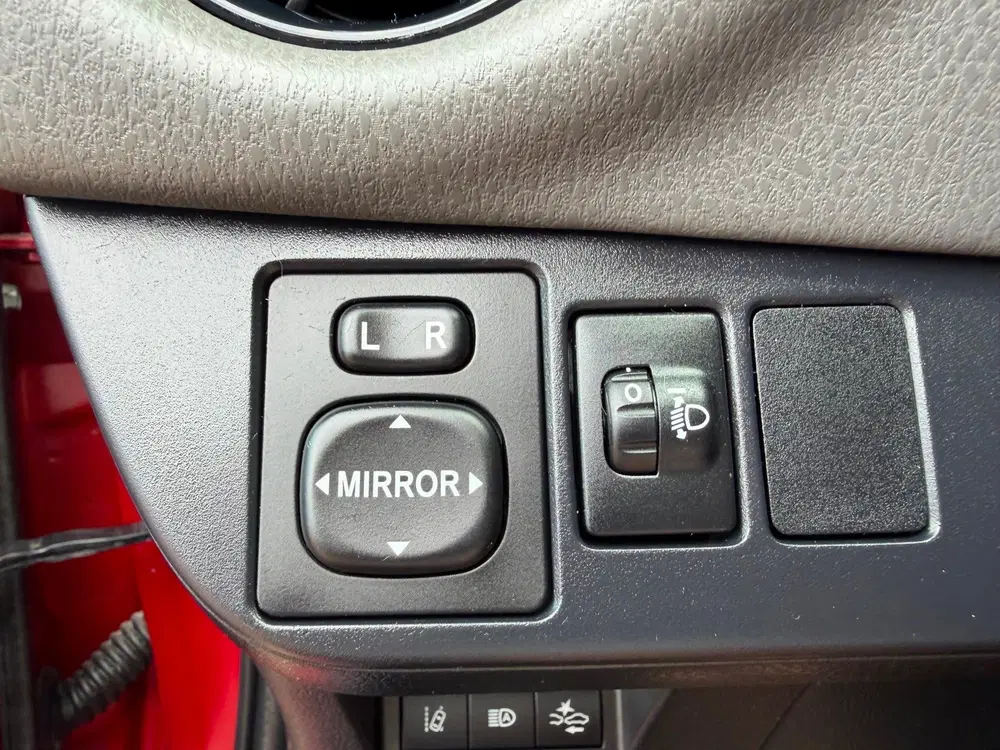 Toyota Yaris 1.0 VVT-i Connect AIrco uit 2020, foto 15