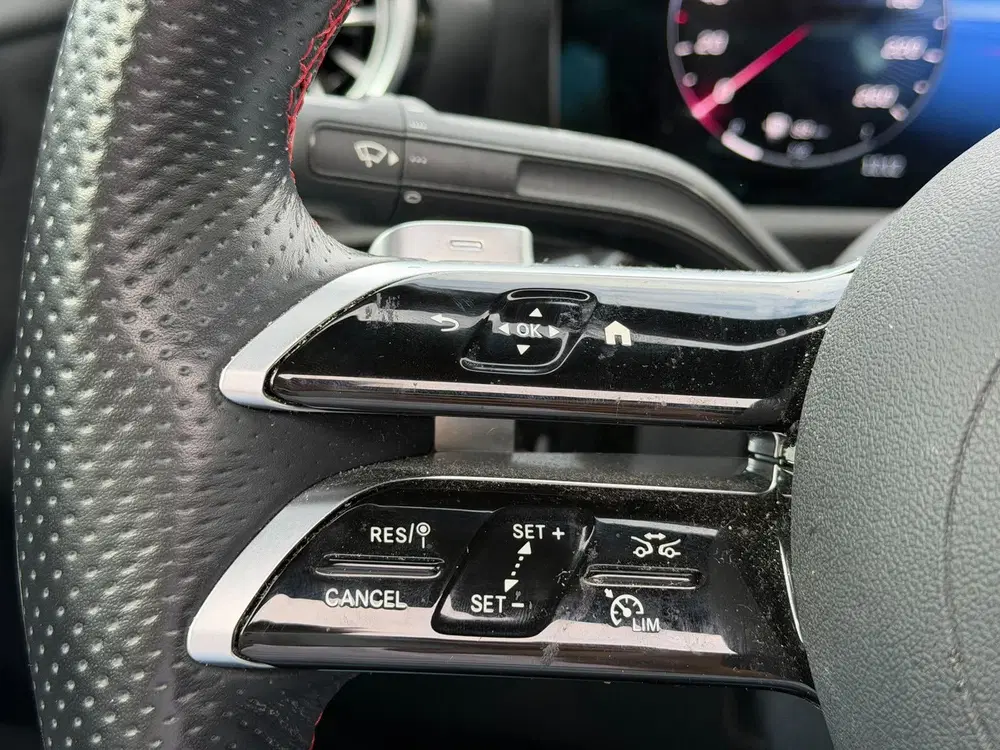 Mercedes-Benz CLA 250 e Star Edition AMG uit 2024, foto 9