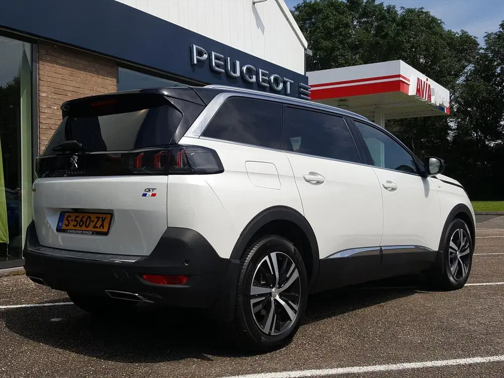 Peugeot 5008 GT 1.2-PT-130pk (VOL)AUTOMAAT uit 2021, foto 3