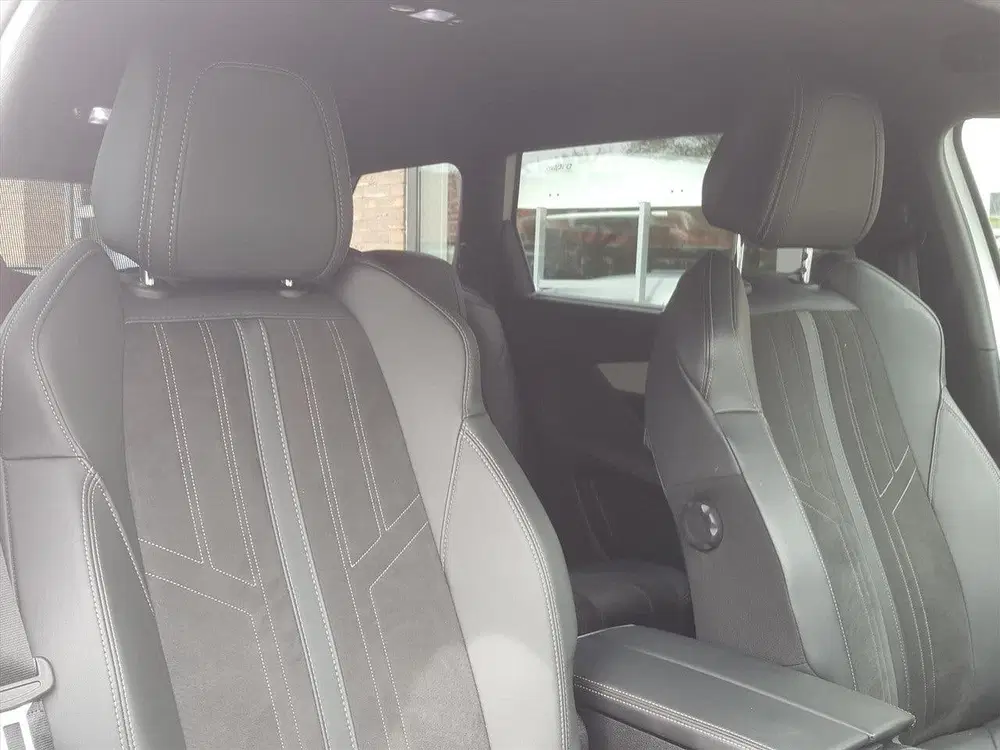 Peugeot 5008 GT 1.2-PT-130pk (VOL)AUTOMAAT uit 2021, foto 9