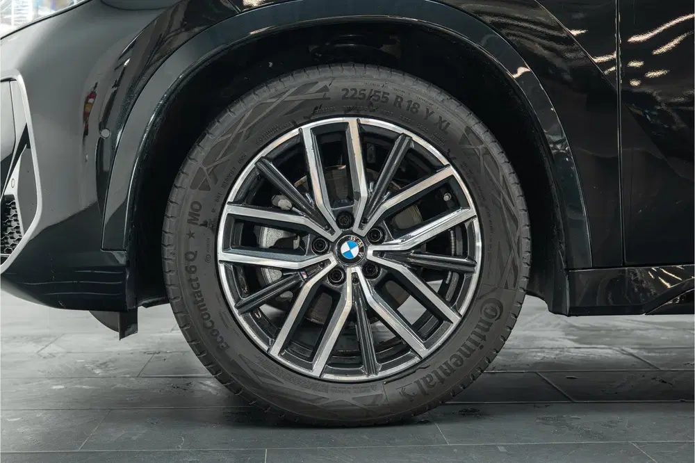 BMW X1 sDrive18i M Sport Automaat uit 2025, foto 10