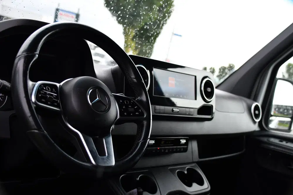 Mercedes-Benz Sprinter 319 V6 3.0 CDI L2H1 RWD AMG Edition C uit 2019, foto 12