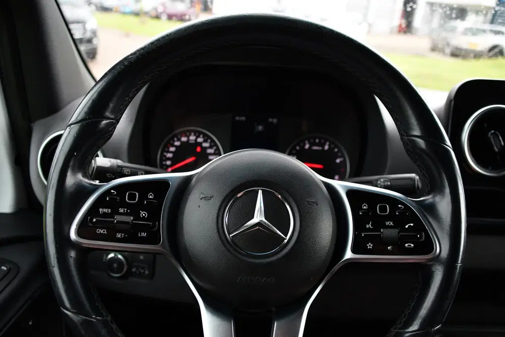Mercedes-Benz Sprinter 319 V6 3.0 CDI L2H1 RWD AMG Edition C uit 2019, foto 14