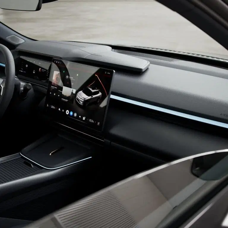 Lynk & Co 08 Business Edition uit 2026, foto 13