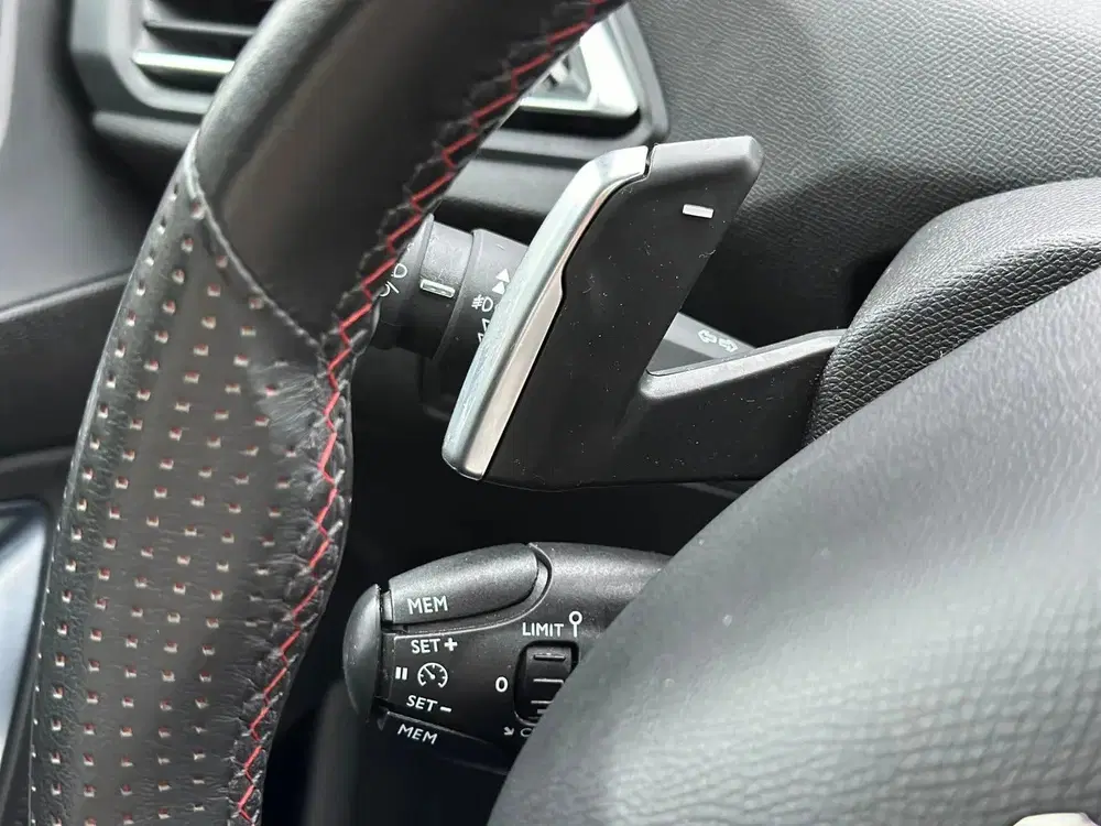 Peugeot 308 1.5 BlueHDi Blue Lease GT-Line uit 2019, foto 7