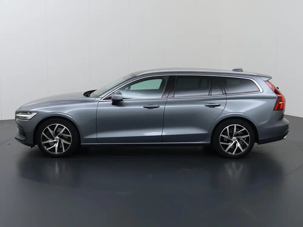 Volvo V60 2.0 T5 Momentum Pro 250pk Automaat uit 2019, foto 5