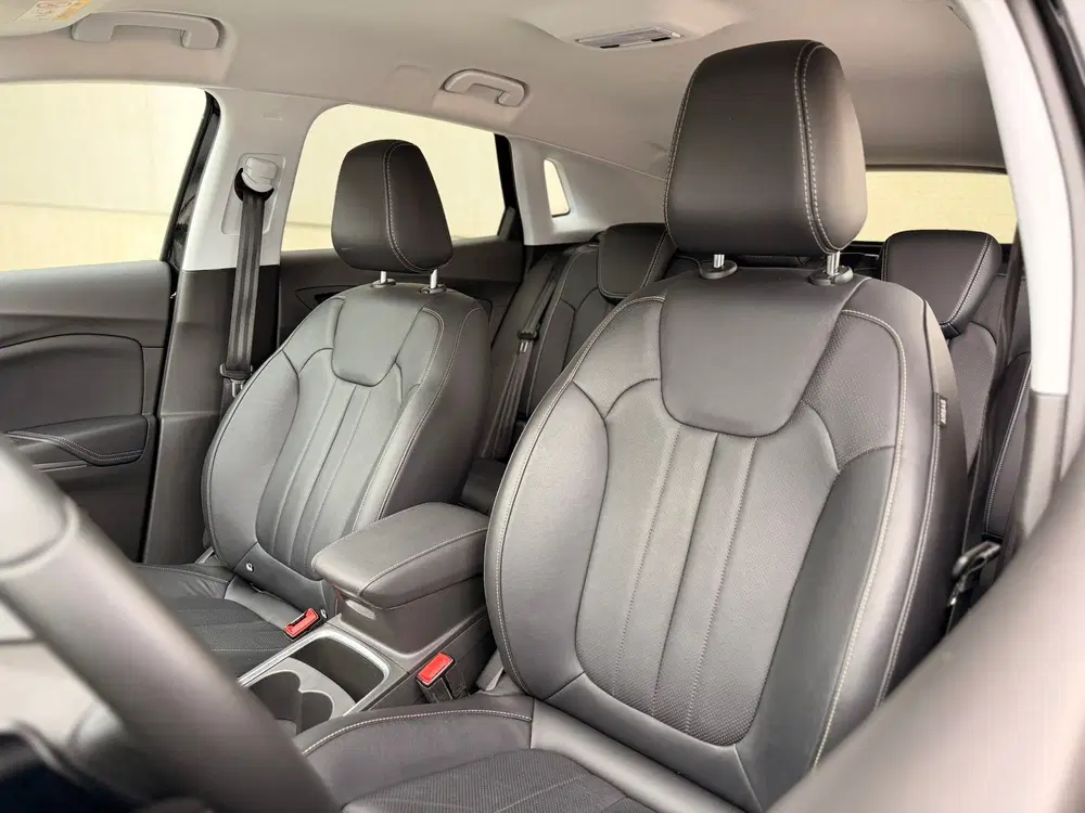 Opel Grandland 1.6T Hybrid Ultimate SOH95% Trekh 360 Virt uit 2021, foto 10