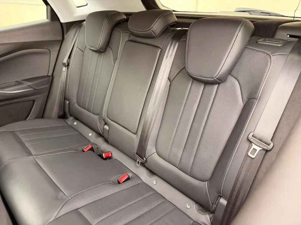 Opel Grandland 1.6T Hybrid Ultimate SOH95% Trekh 360 Virt uit 2021, foto 12