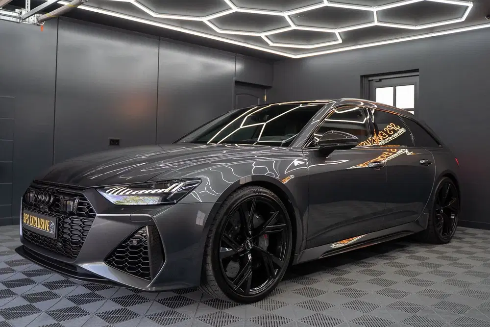 Audi A6 RS 6 TFSI quattro uit 2020, foto 9