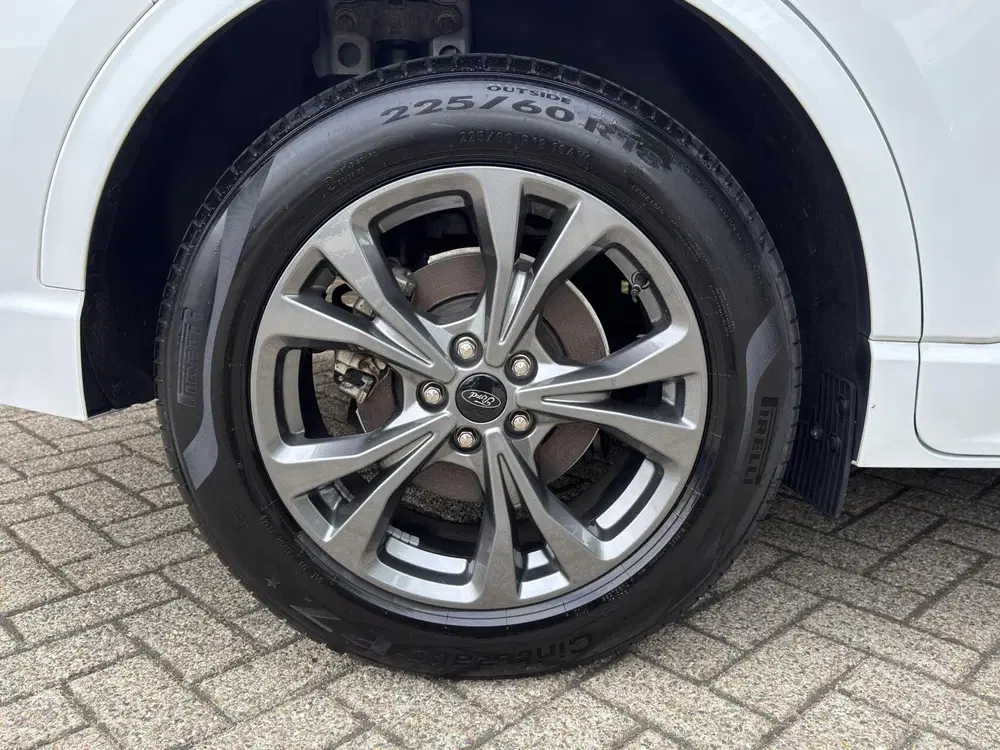 Ford Kuga 2.5 PHEV ST-Line uit 2021, foto 10