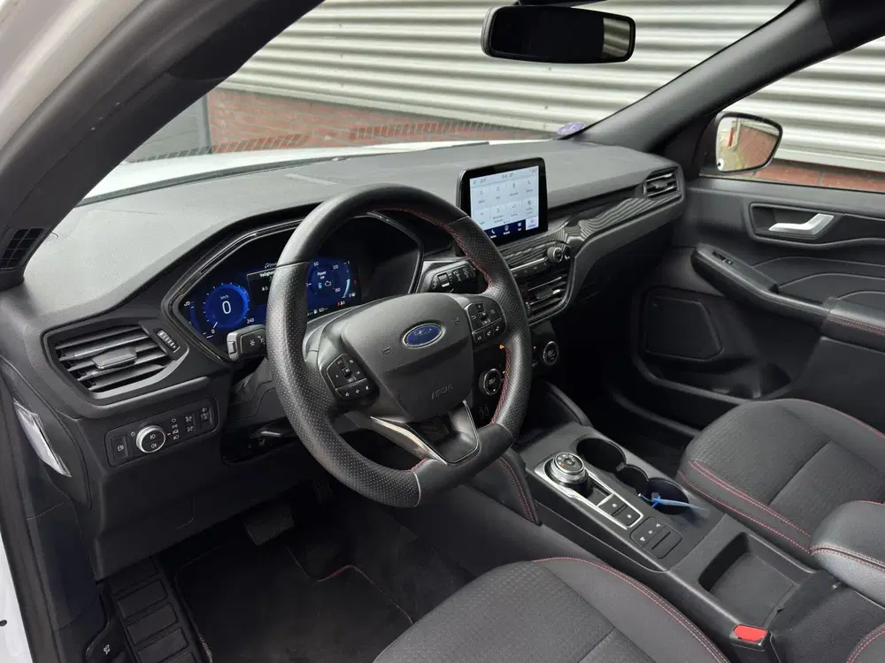 Ford Kuga 2.5 PHEV ST-Line uit 2021, foto 12