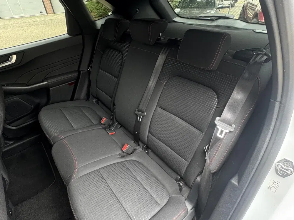 Ford Kuga 2.5 PHEV ST-Line uit 2021, foto 14