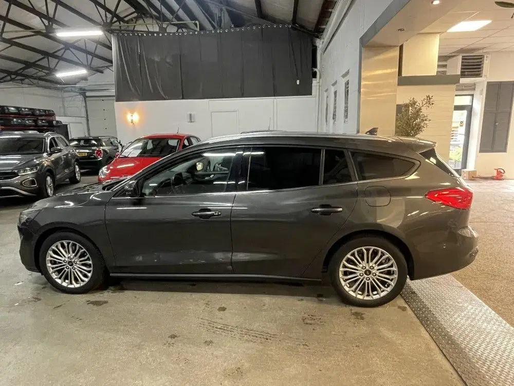 Ford Focus 1.0 EcoB. Tit. XBns (bj 2021) uit 2021, foto 4