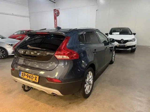 Volvo V40 Cross Country Automaat 1.5 T3 Polar+ Luxury uit 2019, foto 5