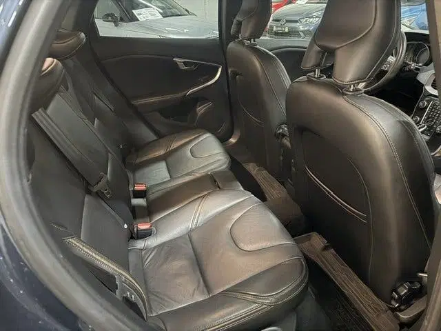 Volvo V40 Cross Country Automaat 1.5 T3 Polar+ Luxury uit 2019, foto 9