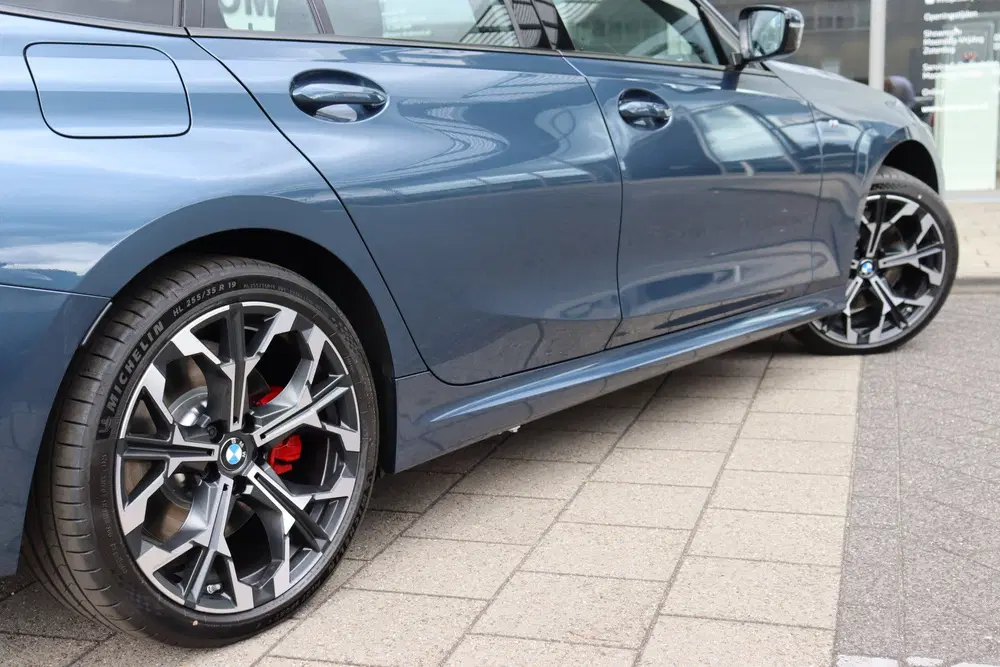 BMW 3-serie 330e M Sport Automaat uit 2026, foto 9